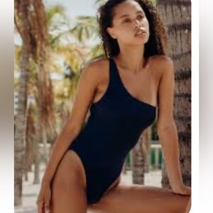 NWT Andie Swim The Nantucket UPF 50 Black One-Shoulder Swimsuit Womens Size XS